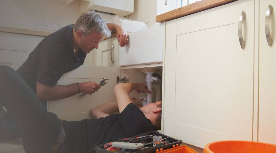 Professional burst pipe repair services in Clarkridge, AR
